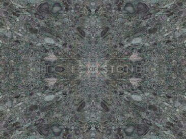 Kamenný obklad technikou bookmatch z kvarcitu Emerald Marinace 