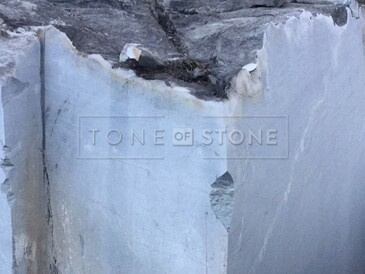 Těžba brazilského kvarcitu Meridian Těžba brazilského kvarcitu Meridian