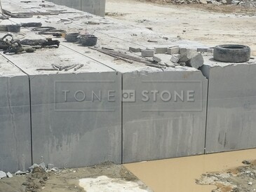 Těžba přírodního kamene, kvarcit ATLANTIC LAVASTONE, zakázkové kamenictví TONE OF STONE