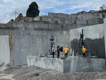 Žula CAFFÉ IMPERIAL, zakázkové kamenictví TONE OF STONE 