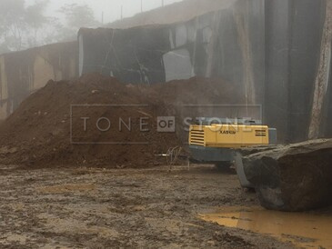 Těžba přírodního kamene Jurassic Grey Těžba přírodního kamene Jurassic Grey