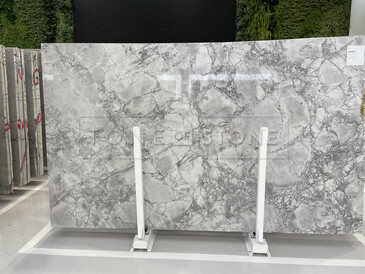 Př&iacute;rodn&iacute; k&aacute;men Super white. Kamenictv&iacute; TONE OF STONE.