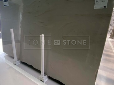 Přírodní kvarcit Sky Gold 