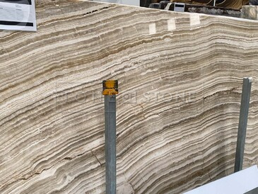 Onyxová deska přírodního kamene Onice Ivory v béžové barvě Onyxová deska přírodního kamene Onice Ivory v béžové barvě