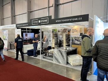 Veletržní stánek kamenictví TONE OF STONE na stavebním veletrhu FOR ARCH 2022