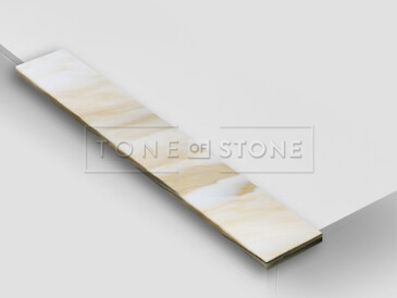 Mramor CALACATTA EXTRA LESK - exkluzivní přírodní kámen se vyznačuje unikátním designem, jemnou texturou a decentními barevnými přechody. Mramor je vhodný na výrobu interiérových i exteriérových parapetů.   