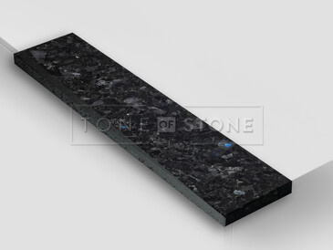 Žula LABRADORIT LESK - velmi oblíbený přírodní kámen s atraktivním vzhledem a výjimečnou nepravidelnou kresbou. Tato žula je vhodná pro výrobu interiérových i exteriérových parapetů.  