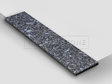 Žula BLUE PEARL LESK - designově výjimečný přírodní kámen s luxusním černým zbarvením a unikátní kresbou, jejíž součástí jsou magické modré odlesky měnící se dle úhlu dopadajícího světla. Tento přírodní kámen je vhodný pro výrobu interiérových i exteriérových parapet.