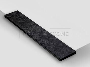 Žula MIST BLACK LEATHER - exkluzivní přírodní kámen s luxusním šedočerným designem a minimalistickou kresbou. Tato žula je vhodná pro výrobu vnitřních i venkovních parapetů.  