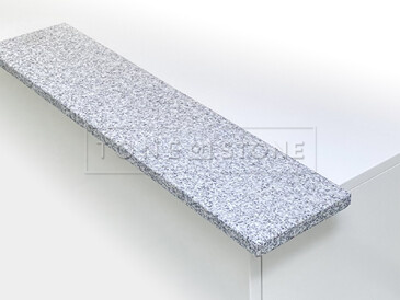 Šedý kamenný parapet ze žuly Padang Crystal Šedý kamenný parapet ze žuly Padang Crystal