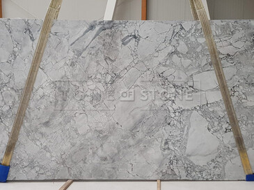 Př&iacute;rodn&iacute; k&aacute;men Super white. Kamenictv&iacute; TONE OF STONE.