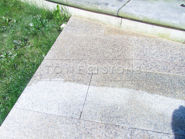 Archivní fotografie - OBKLAD BAZÉNU PŘÍRODNÍM KAMENEM. Zakázkové kamenictví TONE OF STONE. Archivní fotografie - OBKLAD BAZÉNU PŘÍRODNÍM KAMENEM. Zakázkové kamenictví TONE OF STONE.