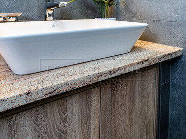 Zakázková výroba TONE OF STONE: Žula Shivakashi pro váš výjimečný domov.