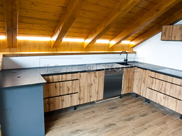 Černá kuchyňská deska z kamene Nero Assoluto Zimbabwe  Černá kuchyňská deska z kamene Nero Assoluto Zimbabwe