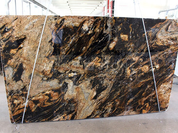 Deska přírodního kamene Magma Gold. Zakázkové kamenictví TONE OF STONE.