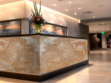 Přírodní kámen Onice Honey. Kamenictví TONE OF STONE.