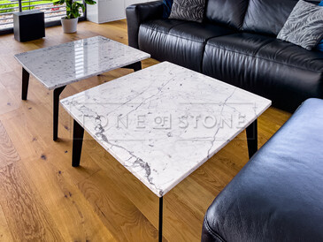 Set konferenčních stolků z bílého mramoru Statuarietto. Zakázkové kamenictví TONE OF STONE.
