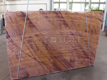 Deska přírodního kamene Las Vegas Rock. Zakázkové kamenictví TONE OF STONE.