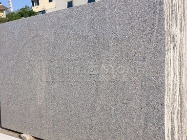 Kamenná deska Rosa Beta. Zakázkové kamenictví TONE OF STONE.