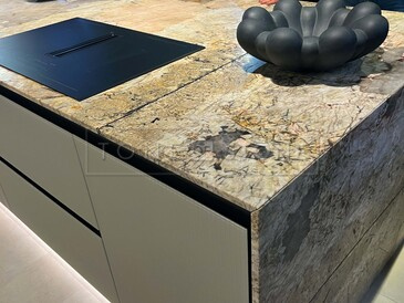 Kuchyňský ostrůvek z přírodního kamene Patagonia