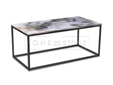 Konferenční stolek Calacatta Extra - skladem v kamenictví TONE OF STONE.