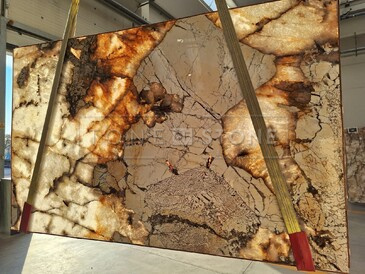 Exkluzivní deska kvarcitu Patagonia. ČASOVĚ OMEZENÁ NABÍDKA Exkluzivní deska kvarcitu Patagonia. ČASOVĚ OMEZENÁ NABÍDKA