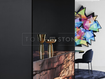 Inspirujte se: Podsvícený přírodní kámen Cosmopolitan.