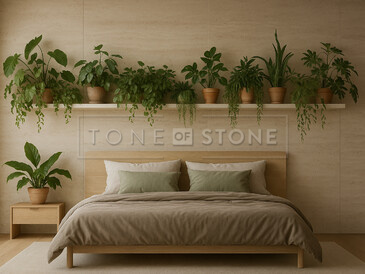 Obklad stěny v ložnici přírodním travertinem Travertino Romano Classico. Obklad stěny v ložnici přírodním travertinem Travertino Romano Classico.