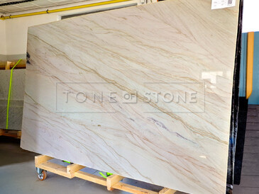 Kvarcit Sky Gold – poslední dostupná deska