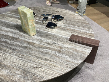 Konferenční stůl z travertinu Travertino Brown Silver s dřevěnou podnoží Konferenční stůl z travertinu Travertino Brown Silver s dřevěnou podnoží