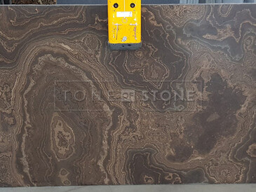 Luxusní mramor Eramosa - Grecale brown al verso je ideální volbou pro moderní designové interiéry, díky svým zemitým tónům