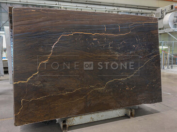 Kvarcitová deska Bronzite se zemitými tóny