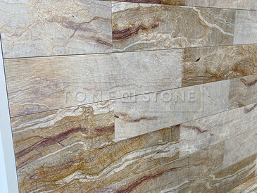 Formátovaný obklad z přírodního kvarcitu Nacarado v kontrastních povrchových úpravách Formátovaný obklad z přírodního kvarcitu Nacarado v kontrastních povrchových úpravách