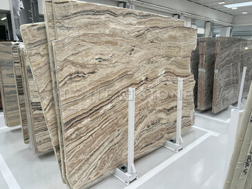 Travertinová deska s béžovo hnědou kresbou Travertino Jurassico Travertinová deska s béžovo hnědou kresbou Travertino Jurassico