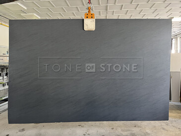 Žulová deska Carbon Grey v šedém odstínu pro realizaci zakázky