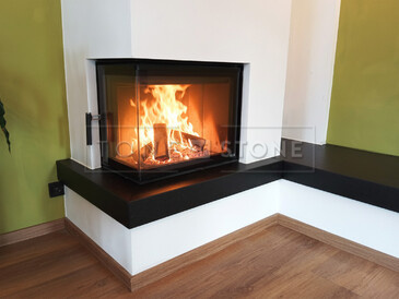 Krbová římsa s lepenou hranou na 45° z přírodního kamene Nero Assoluto Zimbabwe Krbová římsa s lepenou hranou na 45° z přírodního kamene Nero Assoluto Zimbabwe