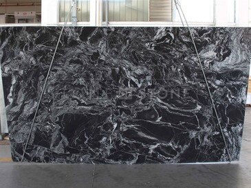 Žulov&aacute; deska Black Forest