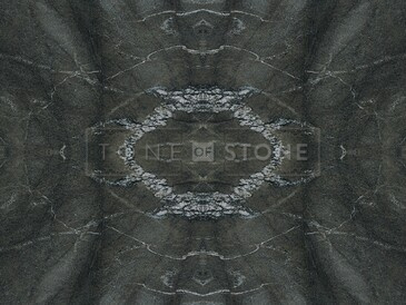 Detail desky z kvarcitu CARNIA GREY, který se pyšní unikátní kresbou a univerzálním použitím, zakázkové kamenictví TONE OF STONE 