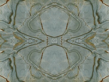 Detail kresby a zbarvení kvarcitu BLUE ROMA, přírodní kámen s velmi univerzálním použitím. Zakázkové kamenictví TONE OF STONE. 