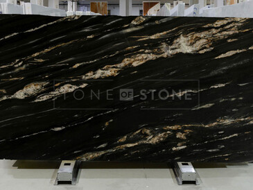 Exkluzivní velkoformátový přírodní kámen - kvarcit AFRICAN FUSION s nádhernou kresbou a zbarvením, země původu Namibie, kamenictví TONE OF STONE  