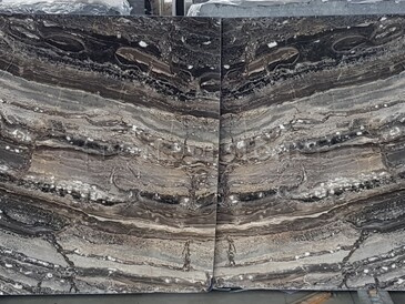 Mramor ARABESCATO GRIGIO - šedý přírodní kámen s výraznou strukturou a zajímavým designem, který má velmi široké využití v interiéru. Oblíben zejména díky svému výjimečnému vzhledu. Země původu Itálie. Mramor je vhodný pro výrobu parapetů, kuchyňských a koupelnových desek, obklady schodů, dlažby, výrobu exkluzivních sprchových koutů, designových stolů a další produkty z přírodního kamene. Skladem v kamenictví TONE OF STONE.