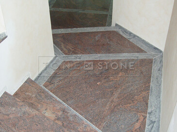 Obklad schodů z přírodního kamene - žula, kamenictví TONE OF STONE 