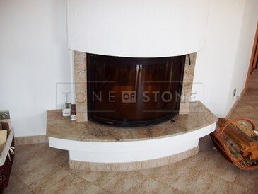 Obklady krbů a krbových vložek z přírodního kamene - žula, kamenictví TONE OF STONE Obklady krbů a krbových vložek z přírodního kamene - žula, kamenictví TONE OF STONE