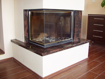 Obložení krbu z přírodního kamene - žula