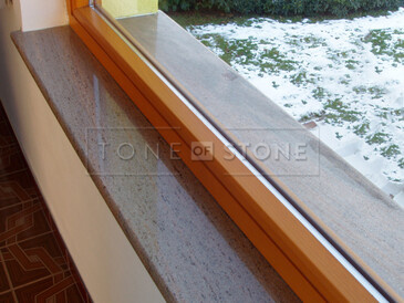 Vnitřní parapet z přírodního kamene dodá interiéru atraktivní vzhled, parapet z leštěné žuly