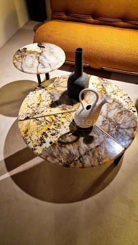 Sada designových stolků z přírodního kamene Patagonia. Zakázkové kamenictví TONE OF STONE. Sada designových stolků z přírodního kamene Patagonia. Zakázkové kamenictví TONE OF STONE.