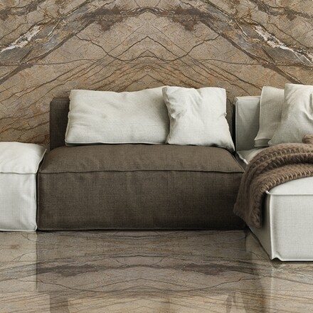 Obklad stěny z exkluzivního mramoru Eldorado technikou bookmatch