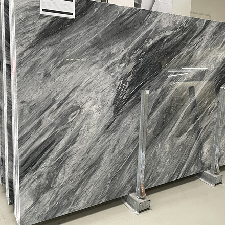 Velkoformátová deska z přírodního kamene, mramor BARDIGLIO NUVOLATO, zakázkové kamenictví TONE OF STONE