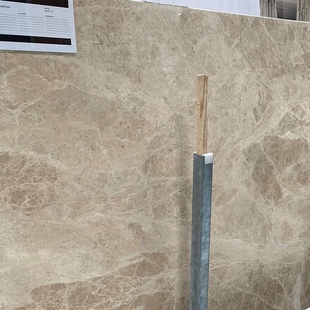 Mramorová deska přírodního kamene Monaco brown v béžové barvě Mramorová deska přírodního kamene Monaco brown v béžové barvě