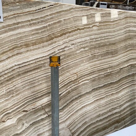 Onyxová deska přírodního kamene Onice Ivory v béžové barvě